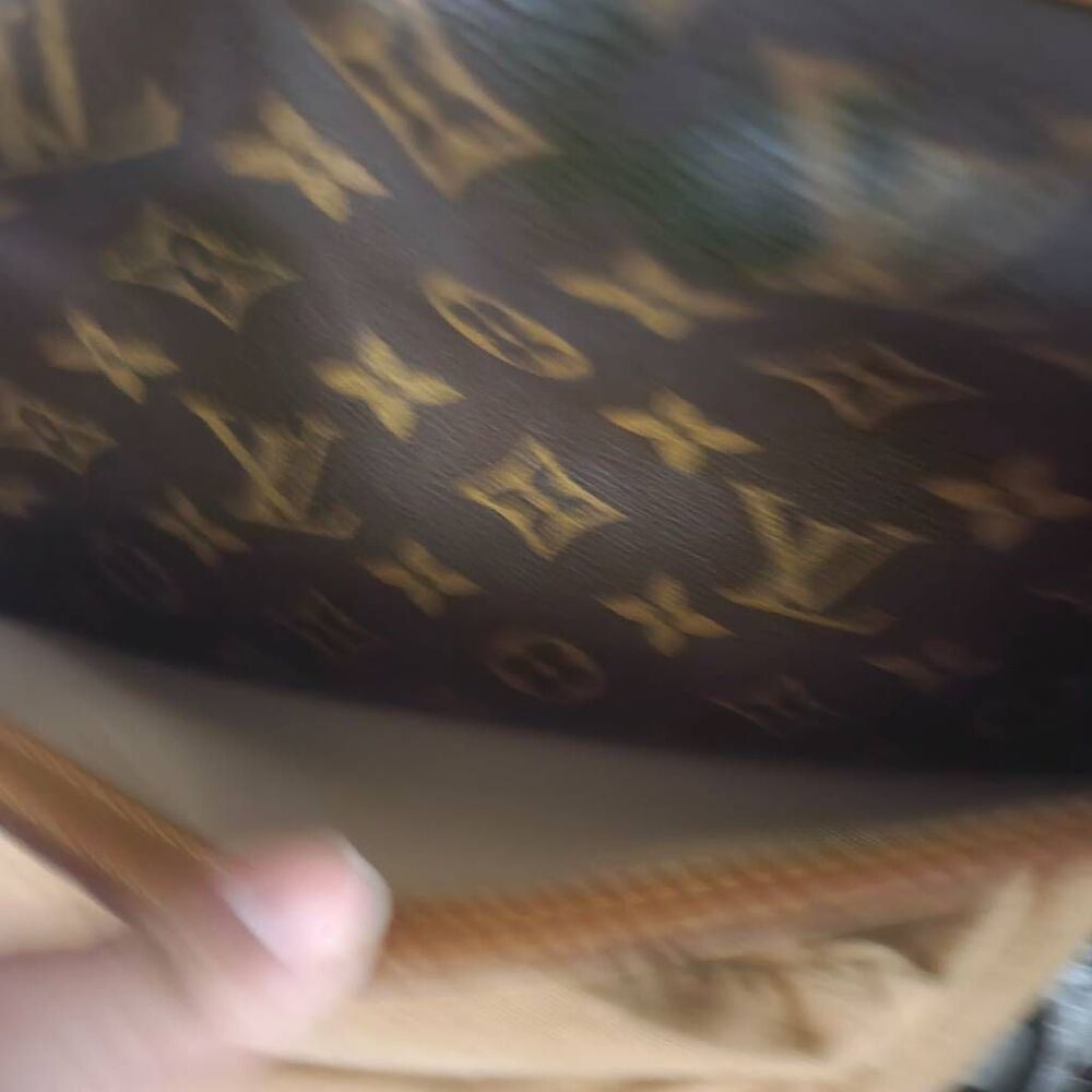 Louis Vuitton reporter crossbody bag - Picture 5 of 12